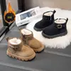 Moda para Niñas Estilo Británico Forro de Felpa Botas de Algodón Cálidas de Caña Alta Invierno 2025 Nuevas Versátiles de Suela Suave Zapatos Birkenstock para Niños