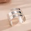 Pulseira Aberta Multicamadas Cruzada Brilhante Europeia e Americana, Pulseira de Personalidade Fashion Exagerada, Joia de Mão de Design de Nicho para Mulheres