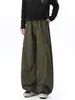 Pantalones casuales estilo americano de remaches color verde militar para hombre, nuevos pantalones de pierna curva de otoño, pantalones anchos holgados de moda