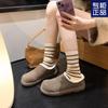 Chinelos Retro Planos com Bico Fechado para Uso Externo 2024 Nova Moda Estilo Preguiçoso Sapatos Peludos Chinelos de Algodão Sapatos Quentes Femininos Birkenstock