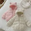 Nueva chaqueta ligera de algodón para niños, estilo corto, con capucha, para niñas y niños, prenda de abrigo de moda para niños pequeños, adecuada para otoño e invierno