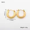 Joyería Popular Europea y Americana Acero de Titanio Hilo Convexo Pendientes Brillantes Diseño Único Pendientes de Nicho Fábrica Mayorista de Pendientes para Mujer
