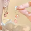 Brincos Grandes de Pérola Imitação Camélia 2025 Novo Estilo Quente Brincos de Alto Padrão Estilo Francês para Mulheres