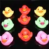Pato Luminoso con Sensor de Agua LED, Patito Flotante y Parpadeante, Patito para Baño y Chapoteo de Bebé, Juguete de Pato Flotante y Luminoso