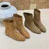 Sandálias de Verão com Solado Plano para Mulheres 2026 Novo Estilo Sandálias Vazadas Mais Vendidas Botas Western Cowboy Elegantes Modernas Chiques