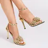 Novos Sapatos de Salto Alto Estilo Europeu e Americano Estilo Francês para Senhoras com Saias, Sandálias Stiletto Pontiagudas da Moda e Elegantes