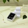 En Stock Caja de joyería blanca tapa porosa caja de joyería anillo aretes de botón collar caja de joyería de papel al por mayor