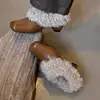 Zapatos peludos de punta cuadrada para mujer 2026 Nuevo estilo coreano de moda elegantes zapatos cálidos de algodón con forro de felpa zapatos de un solo color Mary Janes zapatos pequeños de cuero