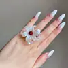 [Íris Perolada] Anel Vintage de Flor de Íris Vermelho Sangue de Pombo, Anel Ajustável para Dedo Indicador de Nicho