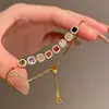 Pulsera tipo tirador cuadrada de circón Colorida Nicho Sentido de Diseño Exquisito Pulsera Simple Moda Sentido de Alta Gama Joyería de Mano para Mujeres