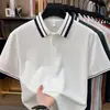 Camisa Polo Masculina de Manga Curta para o Verão de 2026, Respirável, Casual, Confortável, Respirável, Listras Coloridas em Blocos, Camiseta de Modelagem Solta