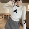 Suéter de punto lindo estilo coreano con mangas acampanadas y estampado de estrella de cinco puntas para mujer, nuevo top versátil moderno y juvenil para mujer