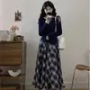 Conjunto de dos piezas para mujer de talla grande: top de otoño nuevo de manga larga con lazo y hombros descubiertos y falda suelta a cuadros que estiliza