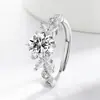 Anillo de Plata 925 Chapada con Imitación de Moissanita para Mujer, Diseño de Hoja Fresca, Anillo de Moda para el Día a Día, Venta Caliente Transfronteriza de Transmisión en Vivo Tk