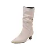 Botas de Cuero Europeas y Americanas para Mujer Puntiagudas Manga Botas de Moda Caña Media Botas Martin Tacón Medio Zapatos de Mujer 40-48 Talla Grande Botas de Comercio Exterior