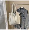 Bolsa Grande para Clase de Estudiante Bolsa de Tela de Nylon Nueva Portátil Ligera de Gran Capacidad Bolso Tote para Mujer Bolso de Hombro Plisado para Viaje