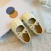 Zapatos de Ballet de Primavera Nuevos y Lindos de Princesa para Niños, Zapatos Pequeños de Cuero Perla Estilo Coreano con Lazo para Niñas