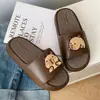 Pantuflas de Casa a Rayas para Hombres y Mujeres, Estilo de Dibujos Animados, Adecuadas para Estudiantes y Parejas, Sandalias de Verano para Interiores y Exteriores, Cómodas y Modernas para Mujeres