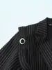 Comercio Exterior Ropa de Mujer Transfronteriza Europea y Americana Nuevo Estilo Primavera y Otoño 2026 Chaqueta Rayada Negra con Decoración de Ojales y Tirantes Caídos