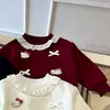 Macacão com Capuz de Lã Peluciada para Menina Outono/Inverno 2026 Novo Estilo Menina Hoodie com Capuz Peluciado 3D Boneca Renda
