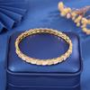 Nueva pulsera de hueso de serpiente con microincrustaciones de circonitas superbrillantes, suministro transfronterizo para mujeres de Europa y Estados Unidos, la mejor fuente de pulseras vendidas.
