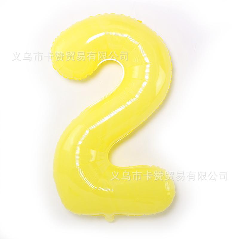 40寸马卡黄色数字2