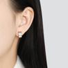 Pendientes de acero de titanio de alta calidad chapados en oro con hebilla de oreja de fritilaria marina, estilo coreano, nuevos, de lujo, de nicho, de moda, para mujer