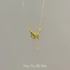 Novo Conjunto de Colar e Brincos de Raposa Dourada Estilo Chinês com Charme Oriental e Brincos de Tarraxa Raposa Feérica