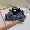 Celebridad de Internet Elegante Moño Pinza de Agarre para Mujer Pinza Grande de Tiburón Pinza para el Cabello de Alto Sentido Parte Trasera de la Cabeza Cola de Caballo Alta Adorno para la Cabeza Agarre para el Cabello