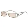 2026 Nuevos Lentes de Metal de Alta Gama a la Moda con Marco Metálico Tachonado de Diamantes Estilo Europeo y Americano Transfronterizo en Oro Metálico y Plata con Marco Cuadrado Pequeño Calado