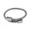 Fabricantes transfronterizos al por mayor Pulsera brazalete de alambre de acero europeo y americano Acero inoxidable apertura cabeza cuadrada popular pulsera tricolor