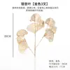 Flor de Véspera de Ano Novo Balde de Ano Novo Material para Arranjo de Flores Azevinho Sintético Folha de Ginkgo Madeira Hortênsia Folha de Ouro Atacado