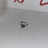 Chica dulce y cool uña de hueso de oreja roja amor titanio médico acero flash hanzi uña de oreja chica hot pendiente de año nuevo pendientes