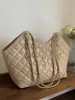 Bolso Tote de Cadena Acolchado Estilo Chanel Yang Shulin para Mujer, Modelo Nuevo 2026, Gran Capacidad, Sensación de Alta Gama, Bolso de Hombro Único