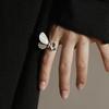 Anel Borboleta Assimétrico Estilo Doce e Cool para Mulheres, Design Personalizado Jateado Estilo Ins, Anel Dinâmico Aberto para Dedo Indicador