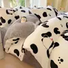 Juego de cuatro piezas de terciopelo de leche invierno cálido engrosado funda de edredón de terciopelo coral vellón de doble cara sábana de franela juego de tres piezas