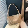 Bolsa de Veludo de Grande Capacidade Outono e Inverno 2025 Nova Bolsa Feminina Versátil Casual e Estilosa Bolsa de Ombro Bolsa Tote para o Trabalho