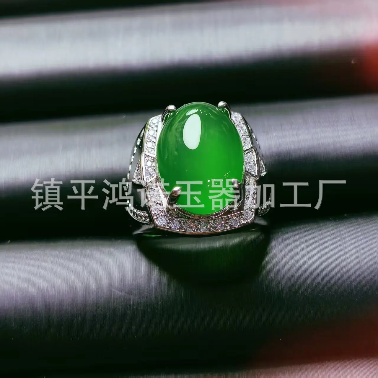 微信图片_20251217092541_2701_256.j