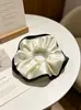 Venta Directa de Fábrica Scrunchie de Satén y Encaje Atmósfera Elegante Scrunchie Negro Goma para el Cabello Diadema Scrunchie