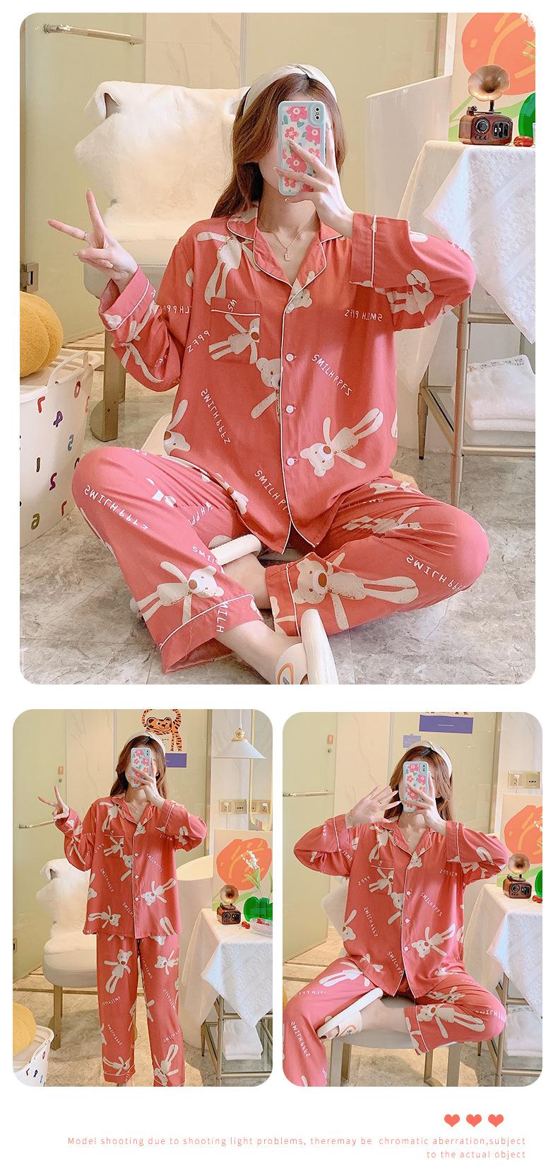 橘红小熊