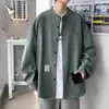 Camisa de outono masculina estilo Hong Kong, personalidade da moda, manga longa, listrada, gola alta, para homens e adolescentes, camisa casual de cor sólida