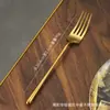 Acero Inoxidable 304 Mango de Torno Forma de Gota de Agua Cuchillo, Tenedor, Cuchara Chapado en Oro Juego de Cubiertos Occidentales Cuchara de Hotel Juego de 7 Piezas para Filete
