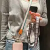 Cordão Longo para Celular Transversal com Alça de Pescoço Ajustável Anti-Perda Versão Larga Alça de Ombro com Padrões Pintados