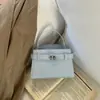 Bolso de Mano de Patrón de Cocodrilo de Nicho para Mujer 2026 Nuevo Estilo de Primavera Moda de Gama Alta Versátil Hombro Cruzado Pequeño Cuadrado