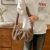 Bolsa transversal pequena de pelúcia estilo macaron transfronteiriça, bolsa com textura de pelúcia para carregar itens pequenos, bolsa de ombro, dropshipping