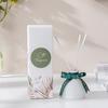 50ml Aromaterapia con Aceites Esenciales Sin Llama ODM Personalización Creativa Dormitorio Hogar Coche Aromaterapia Líquida Adornos de Fragancia Personalización