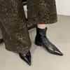 Botines de Punta Versátiles Chuyuji para Mujer 2026 Otoño/Invierno Nuevos Botines Estrechos de Tacón Grueso Botas de Tacón Alto Botas Martin