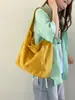 Bolsa Tote Retrô Japonesa Feminina Outono 2026 Nova Camurça Pelúcia Grande Capacidade Versátil para o Trabalho Bolsa de Ombro de Mão