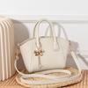 Bolsa de Ombro Feminina Grande Capacidade Estilo Coreano Bolsa Bolinho Novo Estilo Bolsa Feminina de Alta Qualidade Portátil Bolsa Concha Bolsa Cesta de Legumes