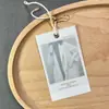 Etiqueta de ropa ropa personalizada listado de ropa para mujer marca de ropa tarjeta translúcida LOGO diseño gratuito tarjeta colgante